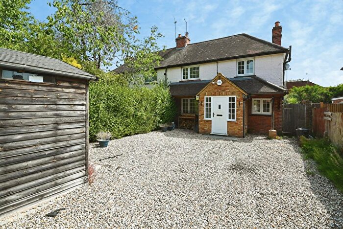 3 Bedroom Semi-Detached House To Rent In Bramshill Close, Arborfield, Reading, RG2