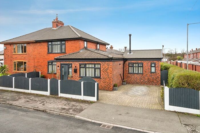 4 Bedroom Semi Detached House For Sale In Platt Hill Avenue, Bolton, Greater Manchester, BL3