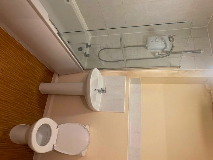 1 Bedroom Flat To Rent In Picton Street, Lincoln, Lincolnshire, LN6