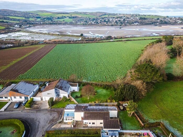 5 Bedroom Bungalow For Sale In Meadowside Close, Hayle, TR27