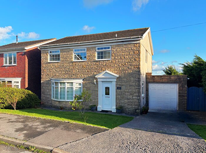 4 Bedroom Detached House For Sale In Hilltop, Llanelli, SA14