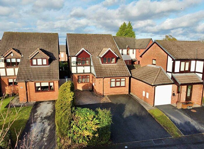 5 Bedroom Detached House For Sale In Wyecroft Close, Woodley, SK6