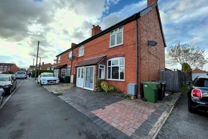 3 Bedroom Property To Rent In All Saints Road, Bromsgrove, B61