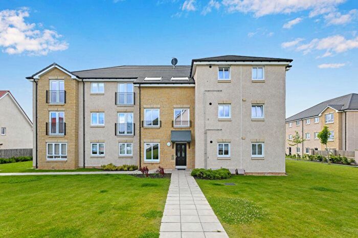 2 Bedroom Flat For Sale In Dentylion Park, Bilston, EH25