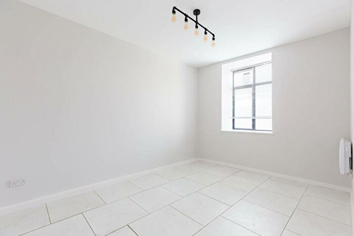 2 Bedroom Flat To Rent In The Spectacle Works, Plaistow, London, E13