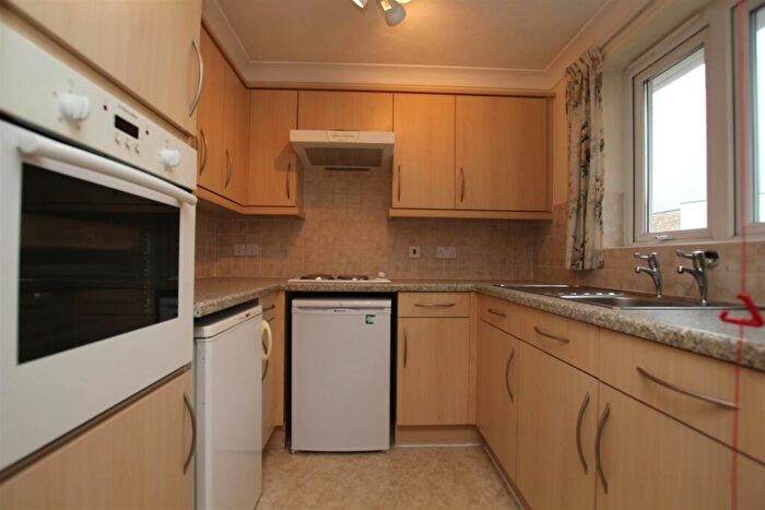 1 Bedroom Retirement Property For Sale In Fairholme Court, Archers Road, Eastleigh, SO50