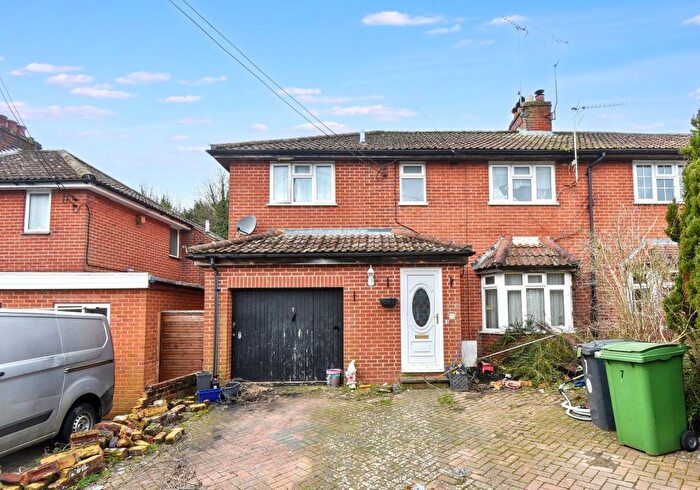 3 Bedroom Semi-Detached House For Sale In Lower Evingar Road, Whitchurch, Hampshire, RG28