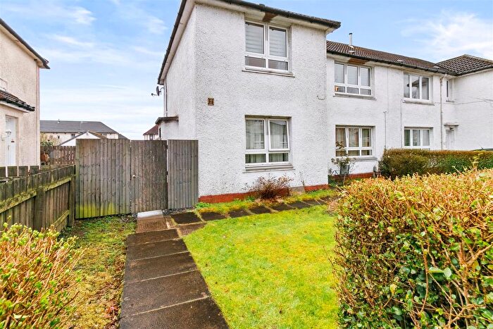 2 Bedroom Flat For Sale In Lilac Avenue, Clydebank, G81