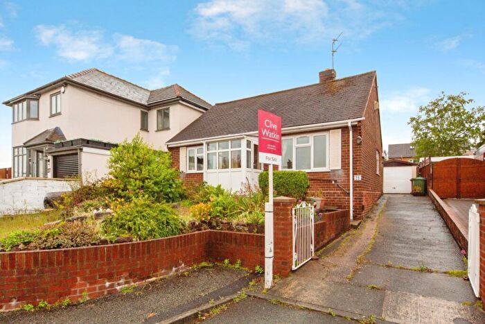 2 Bedroom Bungalow For Sale In Seaview Avenue, Eastham, Wirral, Merseyside, CH62