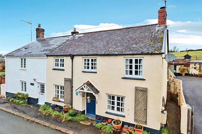 3 Bedroom Detached House For Sale In Muddlebridge, Fremington, Barnstaple, EX31