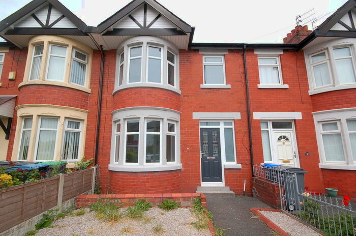 3 Bedroom Terraced House To Rent In Daggers Hall Lane, FY4