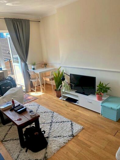 2 Bedroom Flat To Rent In Bevenden Street, Old Street, N1