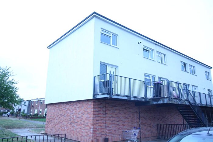 3 Bedroom Maisonette To Rent In Pontnewydd Walk, Northville, Cwmbran, NP44