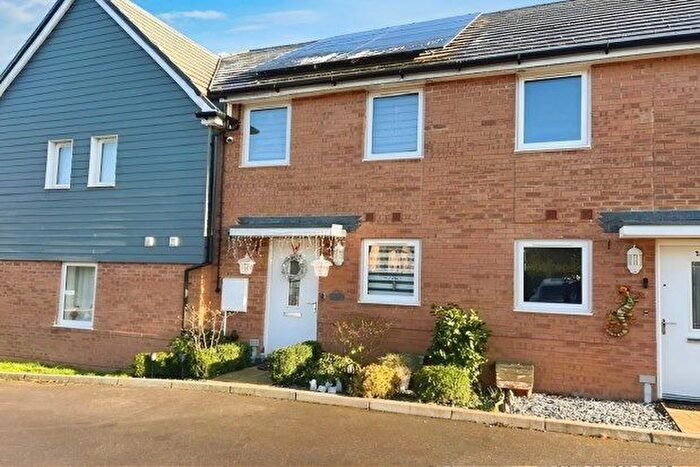 2 Bedroom Property To Rent In Blackmoor Drive, Basingstoke, RG24