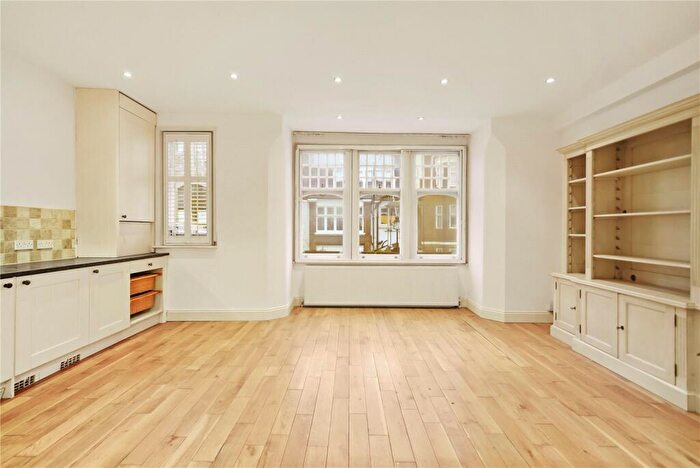 1 Bedroom Flat To Rent In Glenmore Road, Belsize Park, NW3