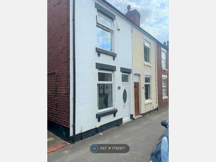 2 Bedroom Semi-Detached House To Rent In Roberts Street, Ilkeston, DE7