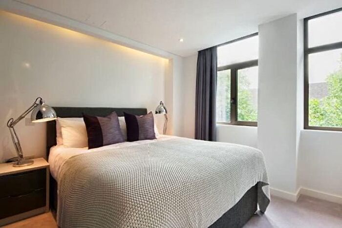 1 Bedroom Flat To Rent In Grays Inn Road, London, WC1X