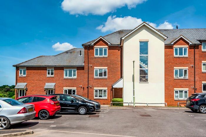 2 Bedroom Apartment To Rent In William Morris Close, Oxford, OX4