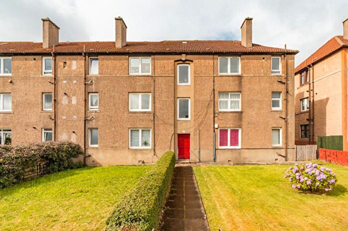 2 Bedroom Flat For Sale In / Northfield Farm Road, Edinburgh, EH8