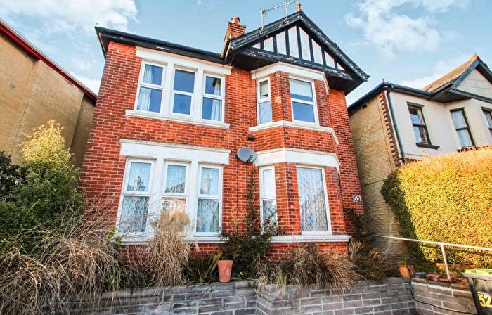 1 Bedroom Flat To Rent In Heathwood Road, Bournemouth, BH9