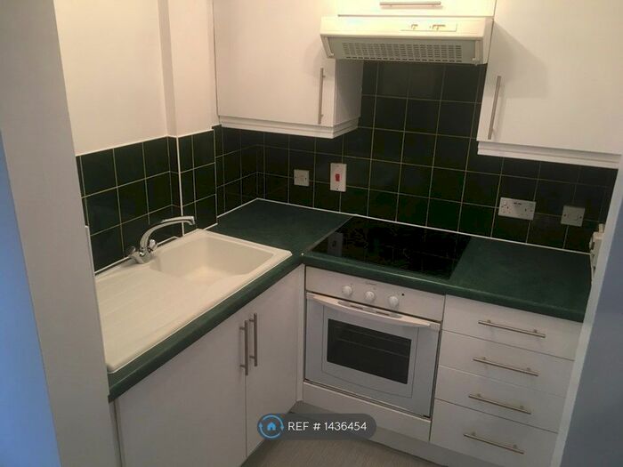 1 Bedroom Flat To Rent In Southampton Street, Reading, RG1