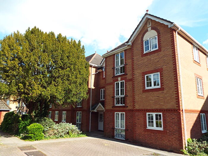2 Bedroom Apartment To Rent In Blenheim Court, Westwood Road, SO17