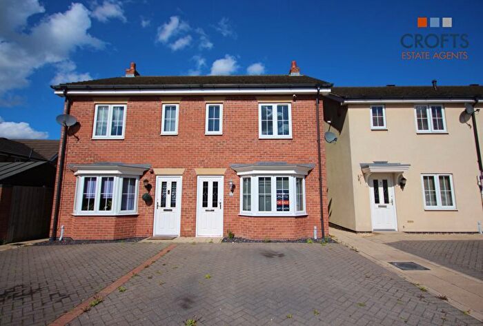 2 Bedroom Semi-detached House For Sale In Tealby Close, Immingham, DN40