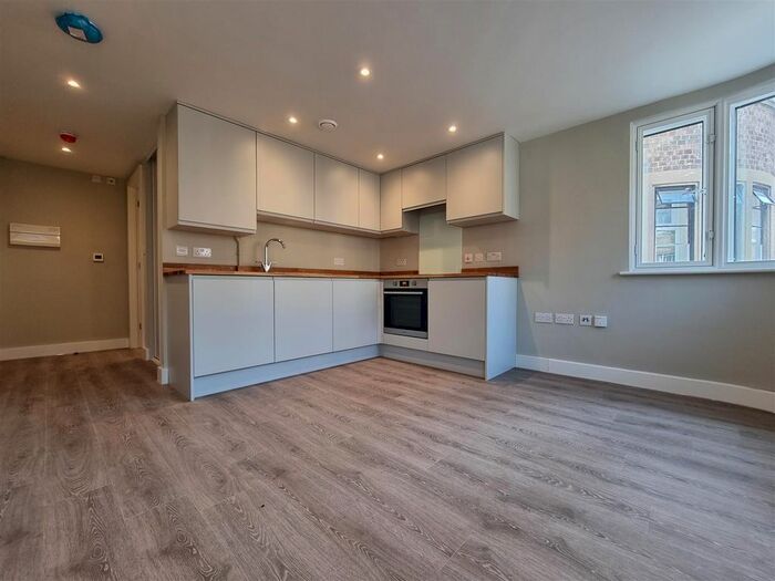 Studio To Rent In Regent Street, Cambridge, CB2