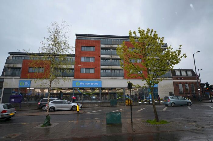 1 Bedroom Flat To Rent In Pinner Road, North Harrow, HA2