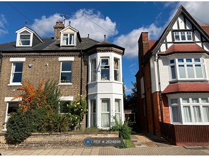 1 Bedroom Maisonette To Rent In St Barnabas Road, Cambridge, CB1