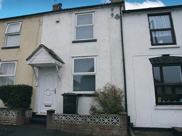 2 Bedroom Terraced House To Rent In Chapel Street, Brierley Hill, DY5