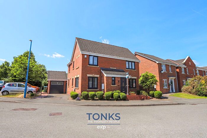 4 Bedroom Detached House For Sale In Tucked Away In A Peaceful Cul-De-Sac, Tinsley Avenue, Cradley Heath, B64