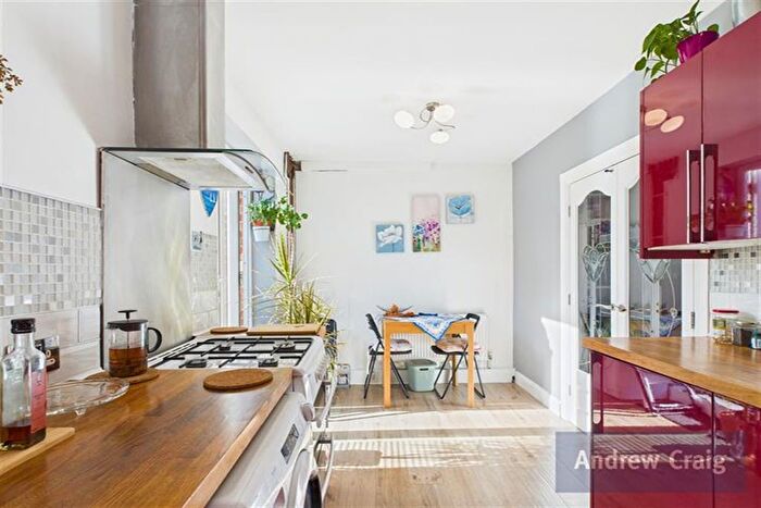 2 Bedroom End Terrace House For Sale In Cornwallis Square, South Shields, NE33