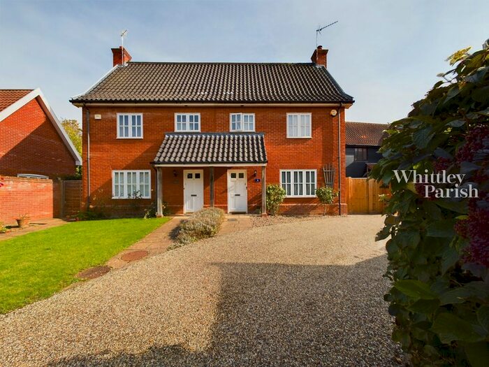 3 Bedroom Semi-Detached House For Sale In The Street, Thornham Magna, Eye, IP23