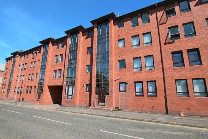 2 Bedroom Flat To Rent In Rosevale Street, Glasgow, G11