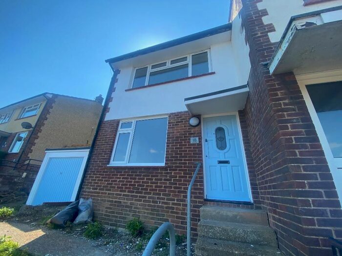 2 Bedroom Semi-Detached House To Rent In Dean Close, Portslade, East Sussex, BN41