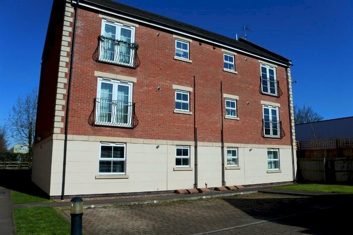 2 Bedroom Flat To Rent In Lancaster Walk, Melton Mowbray, LE13