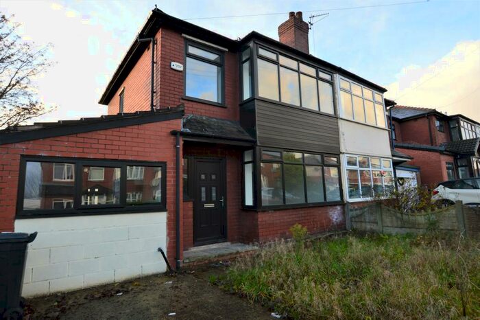 3 Bedroom Semi-Detached House To Rent In Forester Hill Avenue, Bolton, BL3
