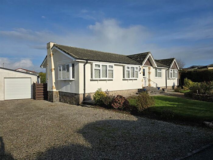 3 Bedroom Mobile/park Home For Sale In Trevadlock, Congdons Shop, Launceston, PL15