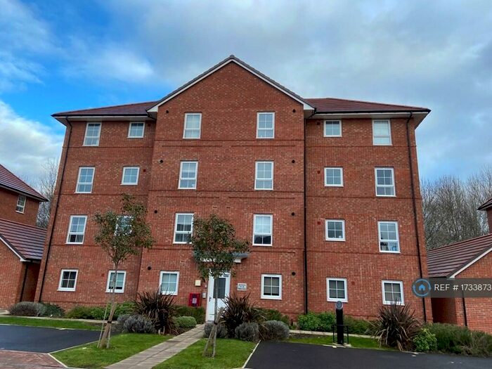 2 Bedroom Flat To Rent In Tawny Grove, Coventry, CV4