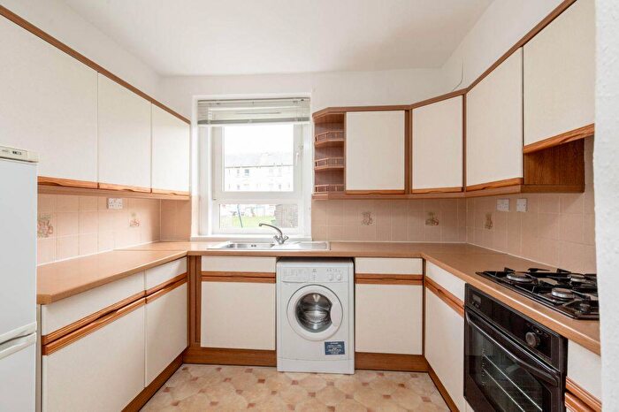 1 Bedroom Flat For Sale In / Clearburn Road, Prestonfield, Edinburgh, EH16