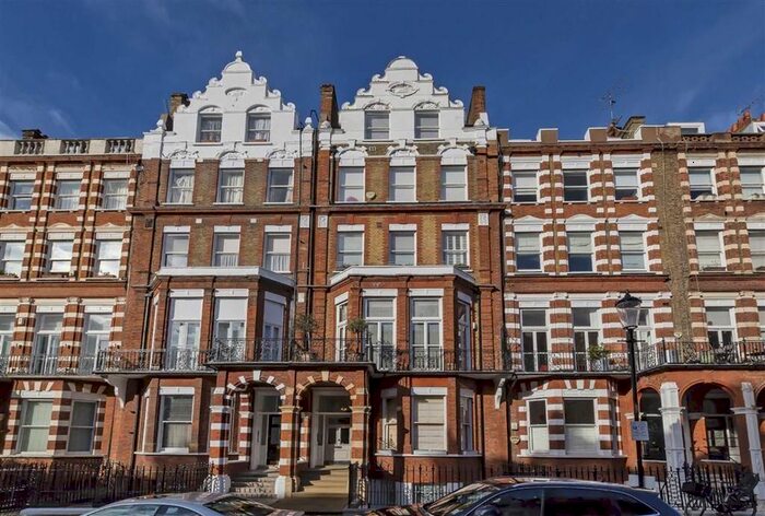 2 Bedroom Flat To Rent In Bramham Gardens, London, SW5
