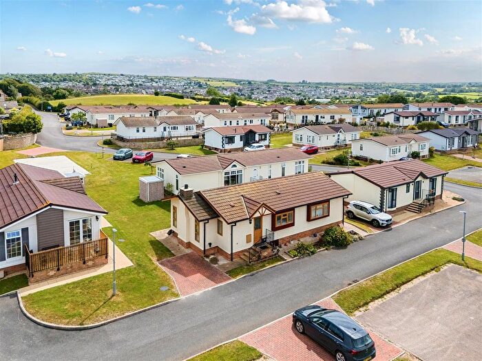 2 Bedroom Park Home For Sale In Cauldron Barn Road, Swanage, BH19