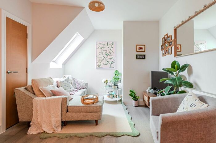 1 Bedroom Flat For Sale In Cheltenham Road, The Old Library Cheltenham Road, BS6