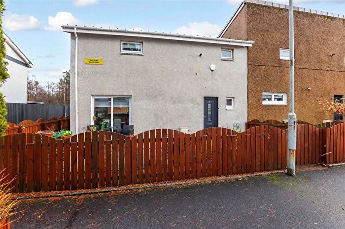 3 Bedroom End Terrace House For Sale In Eastermains, Kirkintilloch, Glasgow, East Dunbartonshire, G66