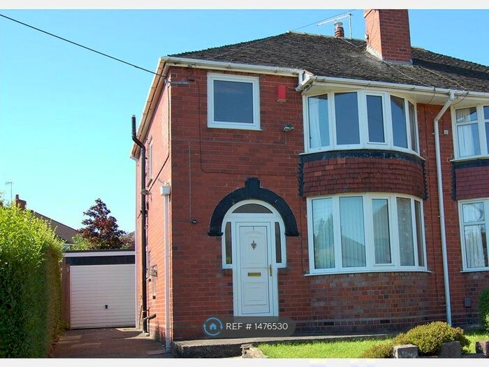3 Bedroom Semi-Detached House To Rent In Cranleigh Avenue, Stoke-On-Trent, ST1