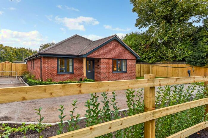 3 Bedroom Detached Bungalow For Sale In Old Salisbury Road, Abbotts Ann, Andover, SP11
