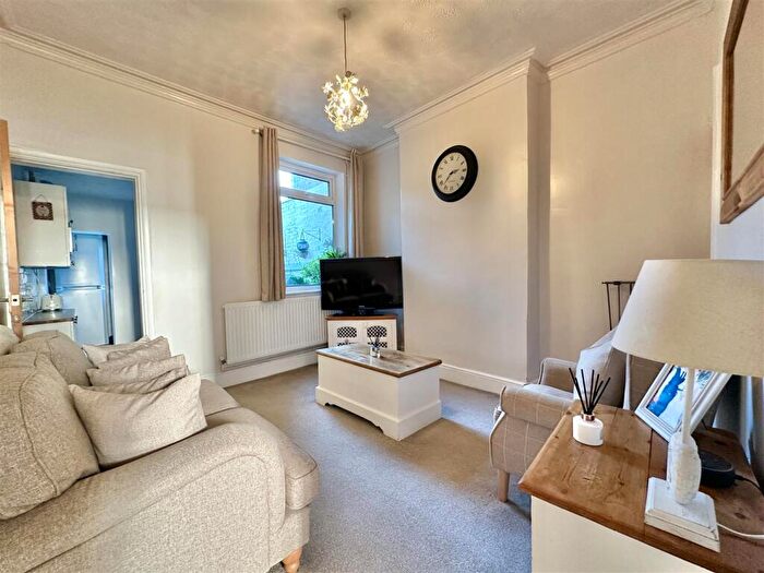 3 Bedroom Terraced House For Sale In Corporation Road, Off Abbey Lane, Leicester, LE4