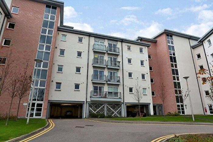 2 Bedroom Flat To Rent In Queens Crescent, Aberdeen, AB15