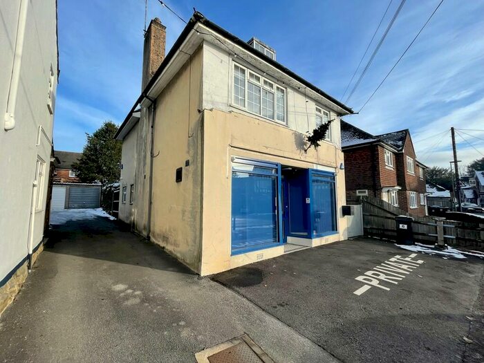 2 Bedroom Maisonette To Rent In Lingfield, Surrey, RH7